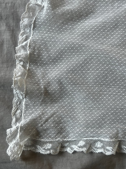 ドットチュールレースのミニカーテン