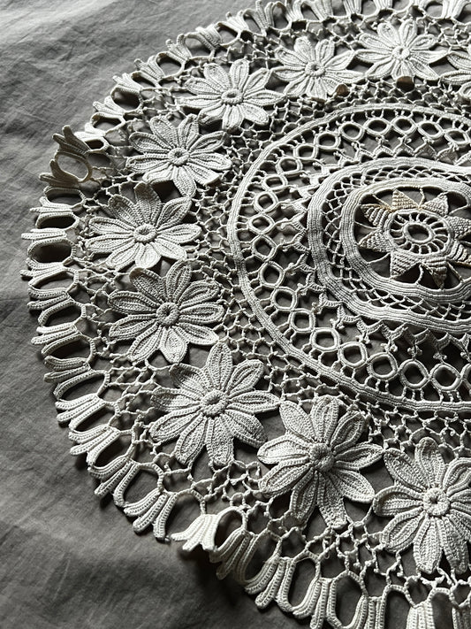 アイリッシュクロシェレース円形マット