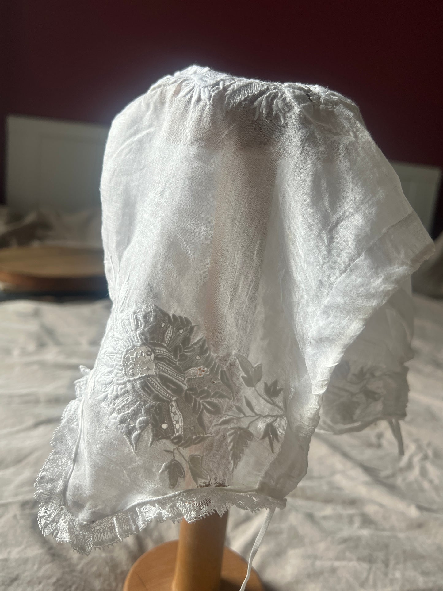 ★白刺繍ボネ