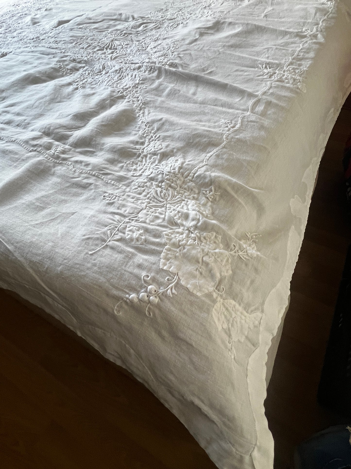 白刺繍大判クロス