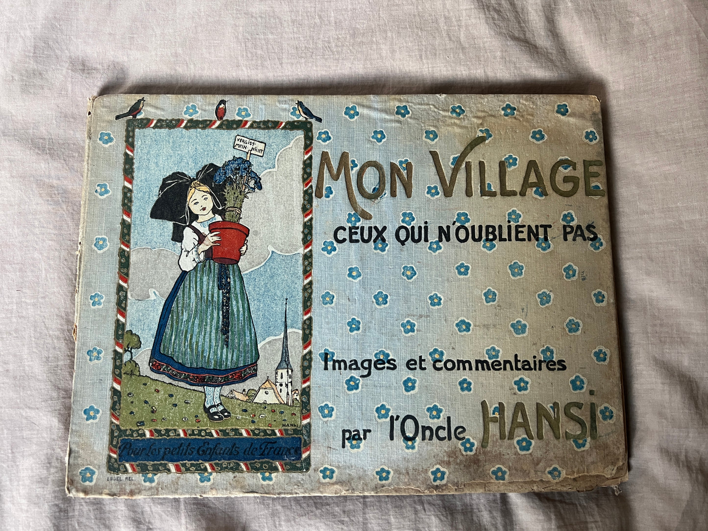 ★古い絵本(MON VILLAGE)