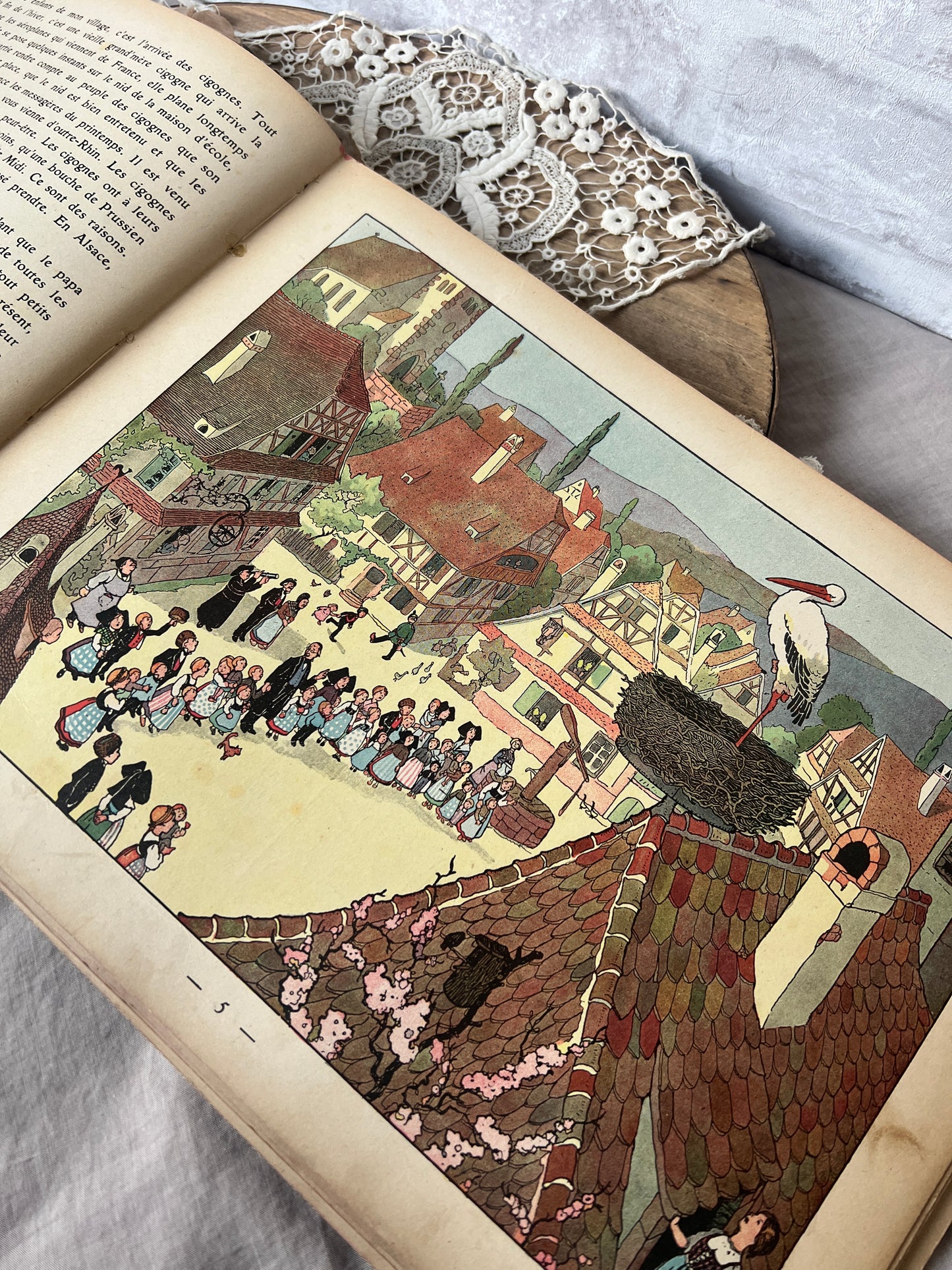 ★古い絵本(MON VILLAGE)