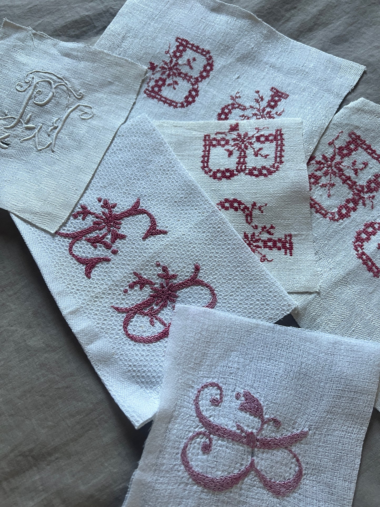 モノグラム刺繍端布セット