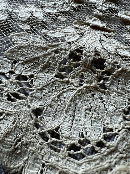 アンティークレース