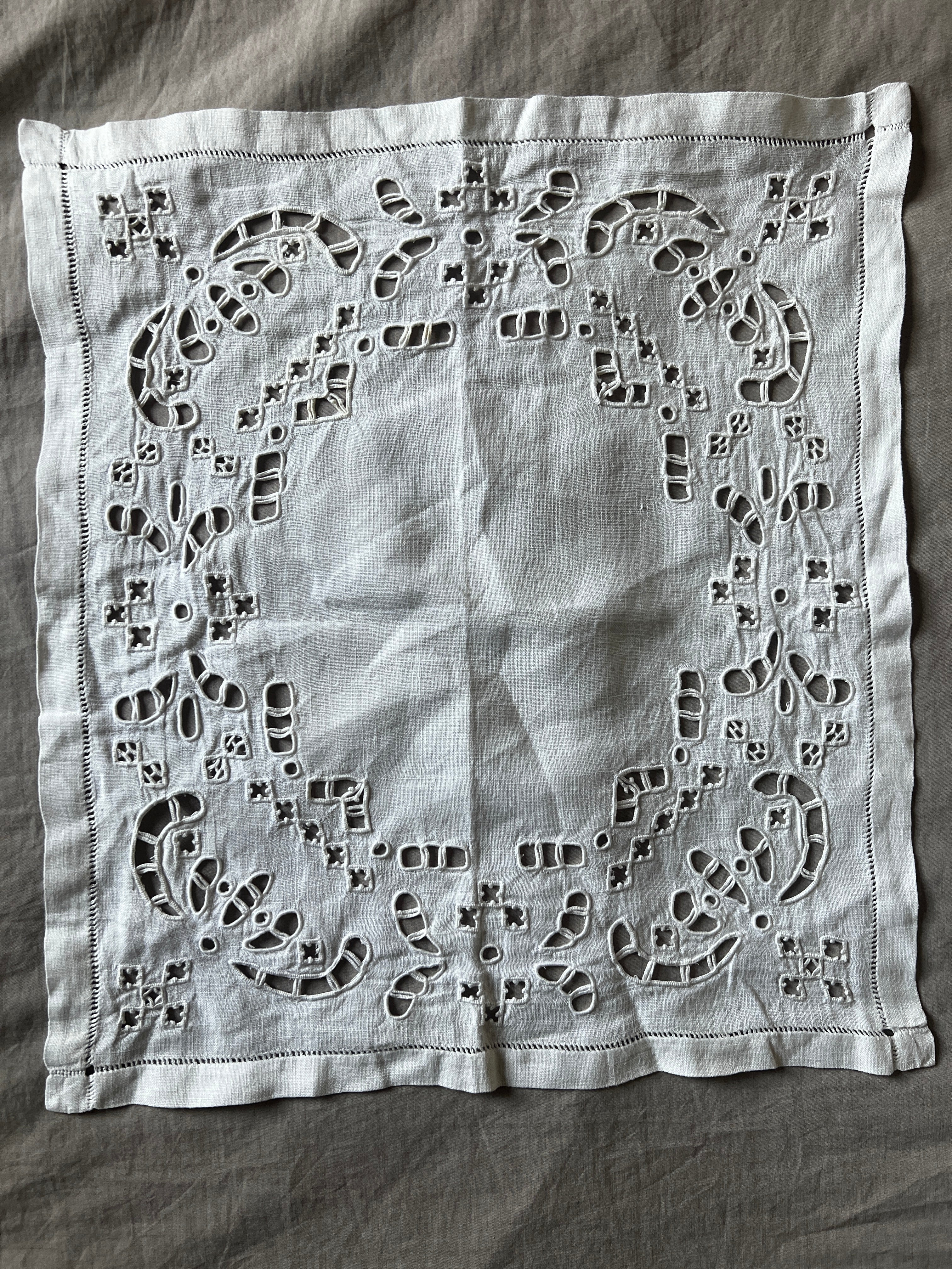 アンティークレース – France Antique 銀色アンティーク