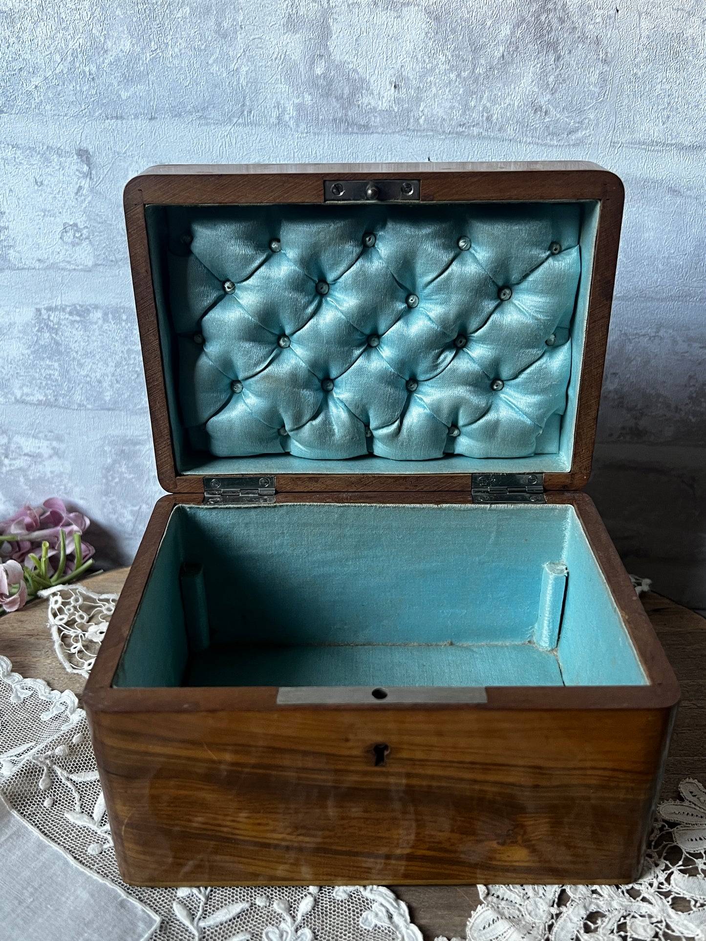 スミレとミモザのモシュリンヌ