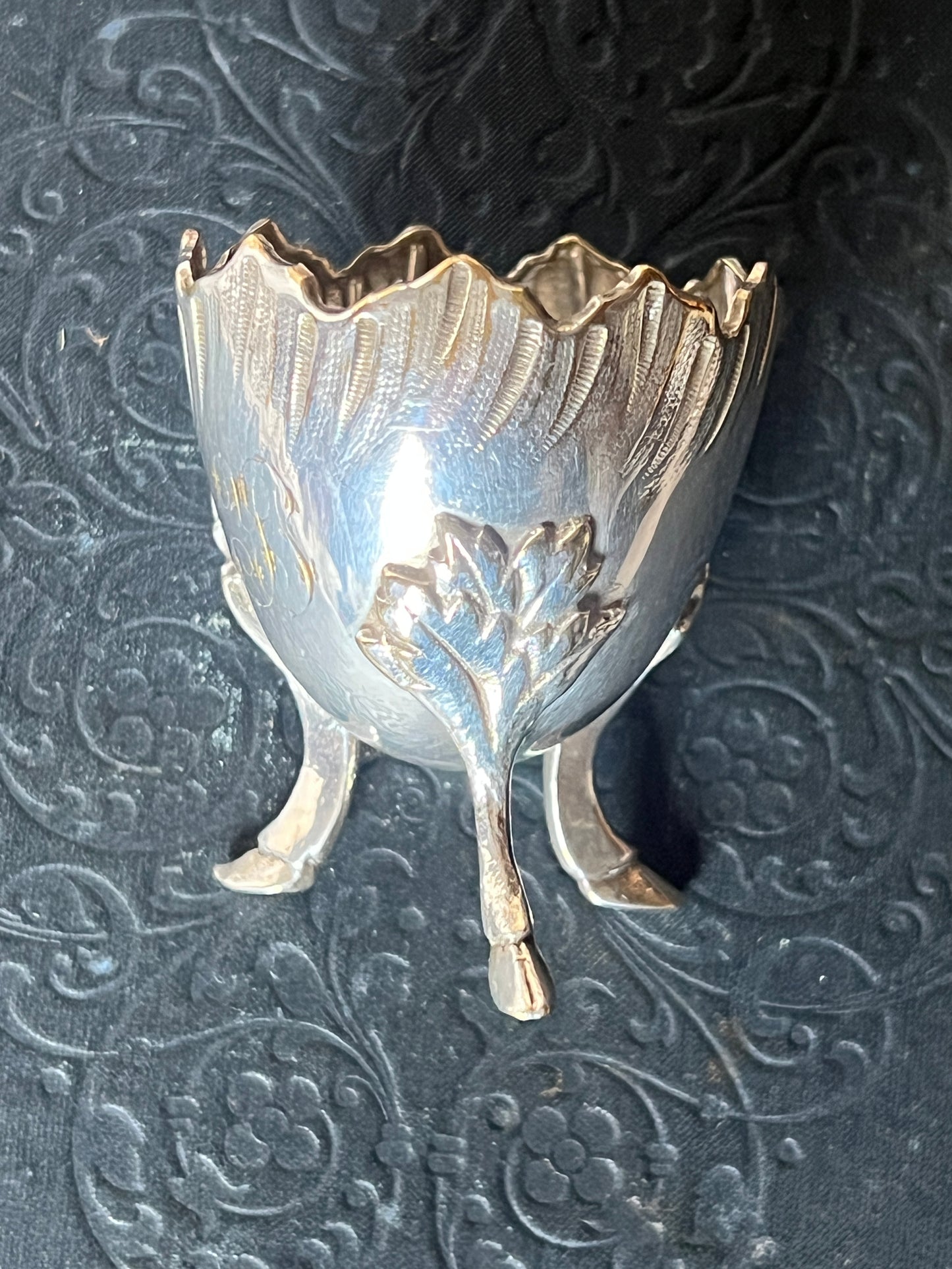 ★獣脚エッグスタンド(銀メッキ)