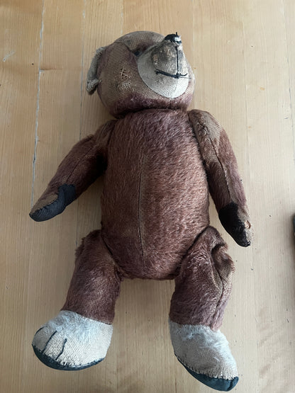 古いぬいぐるみ