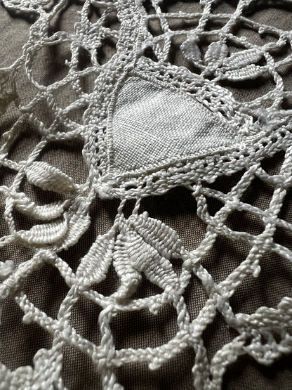 ★ボビンレースのオーバルクロス