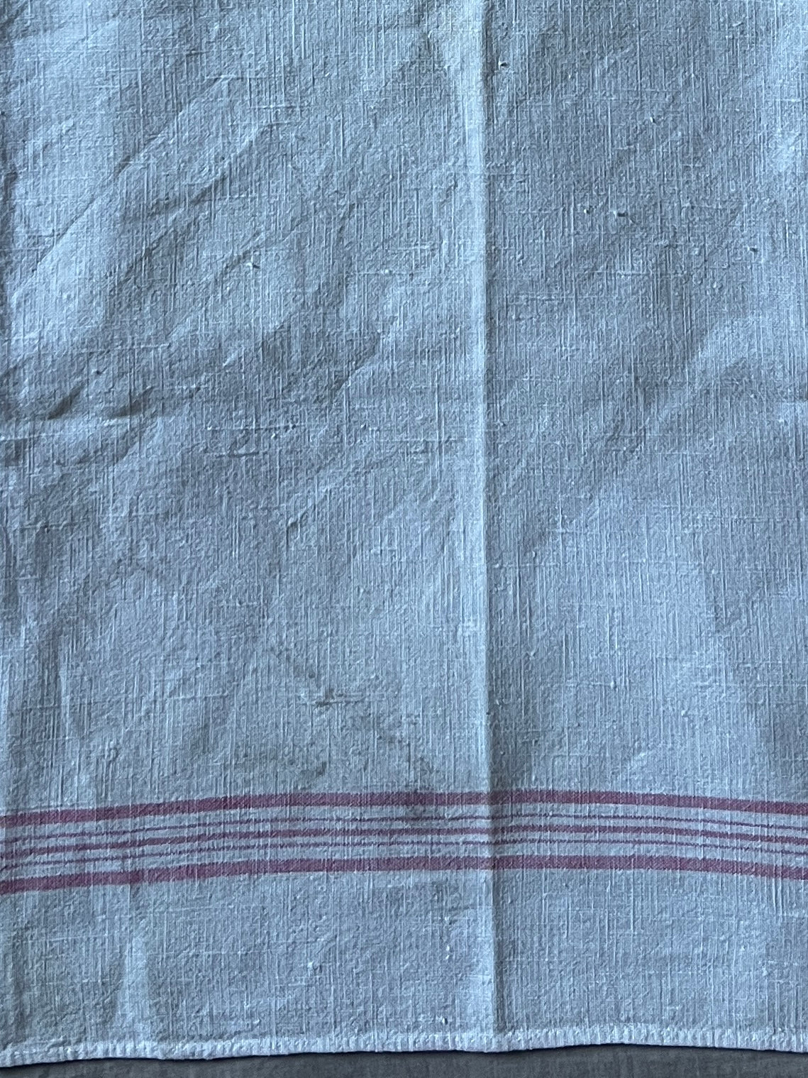 ★赤糸刺繍入りトルション