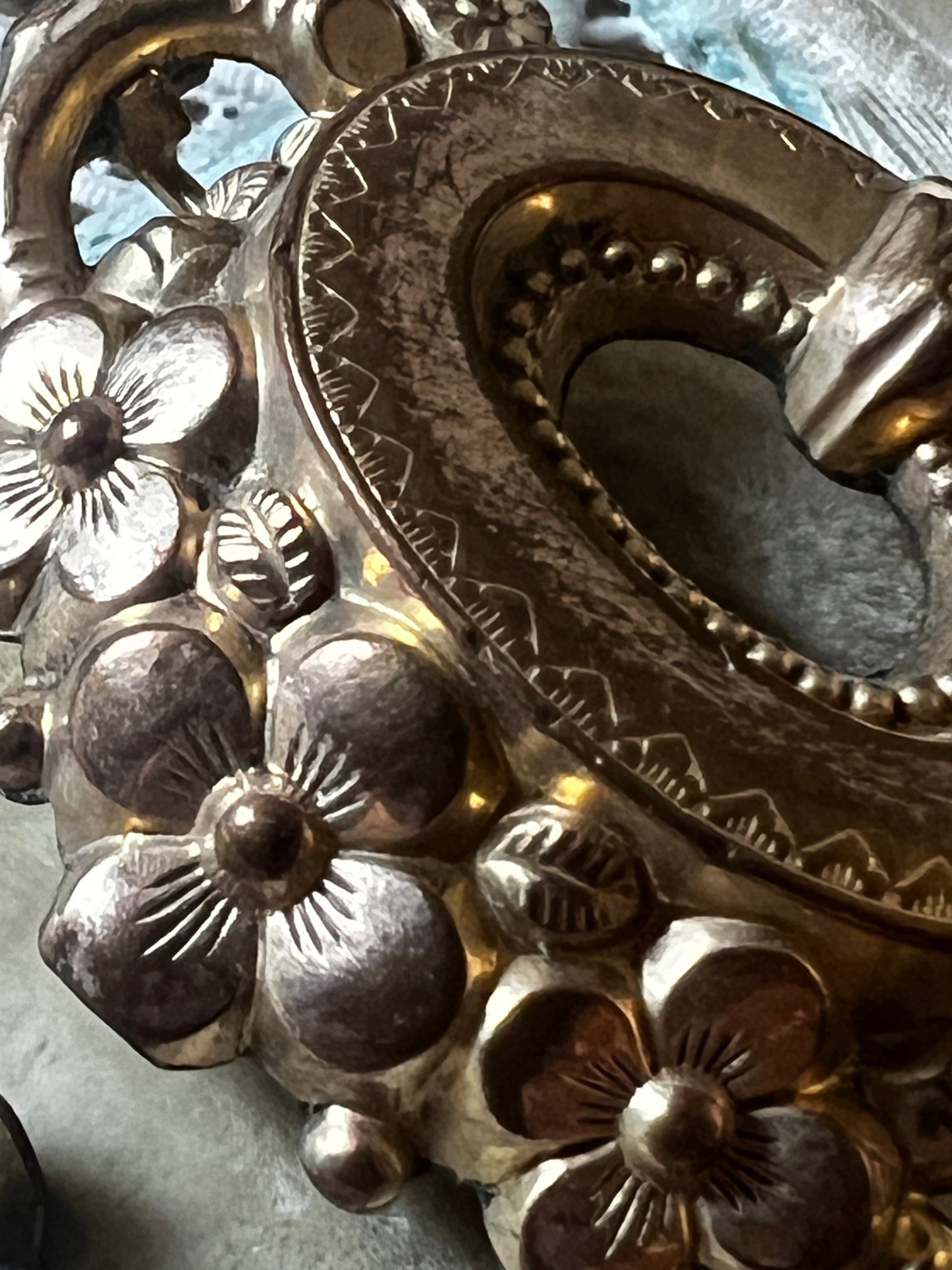 アンティークブローチ