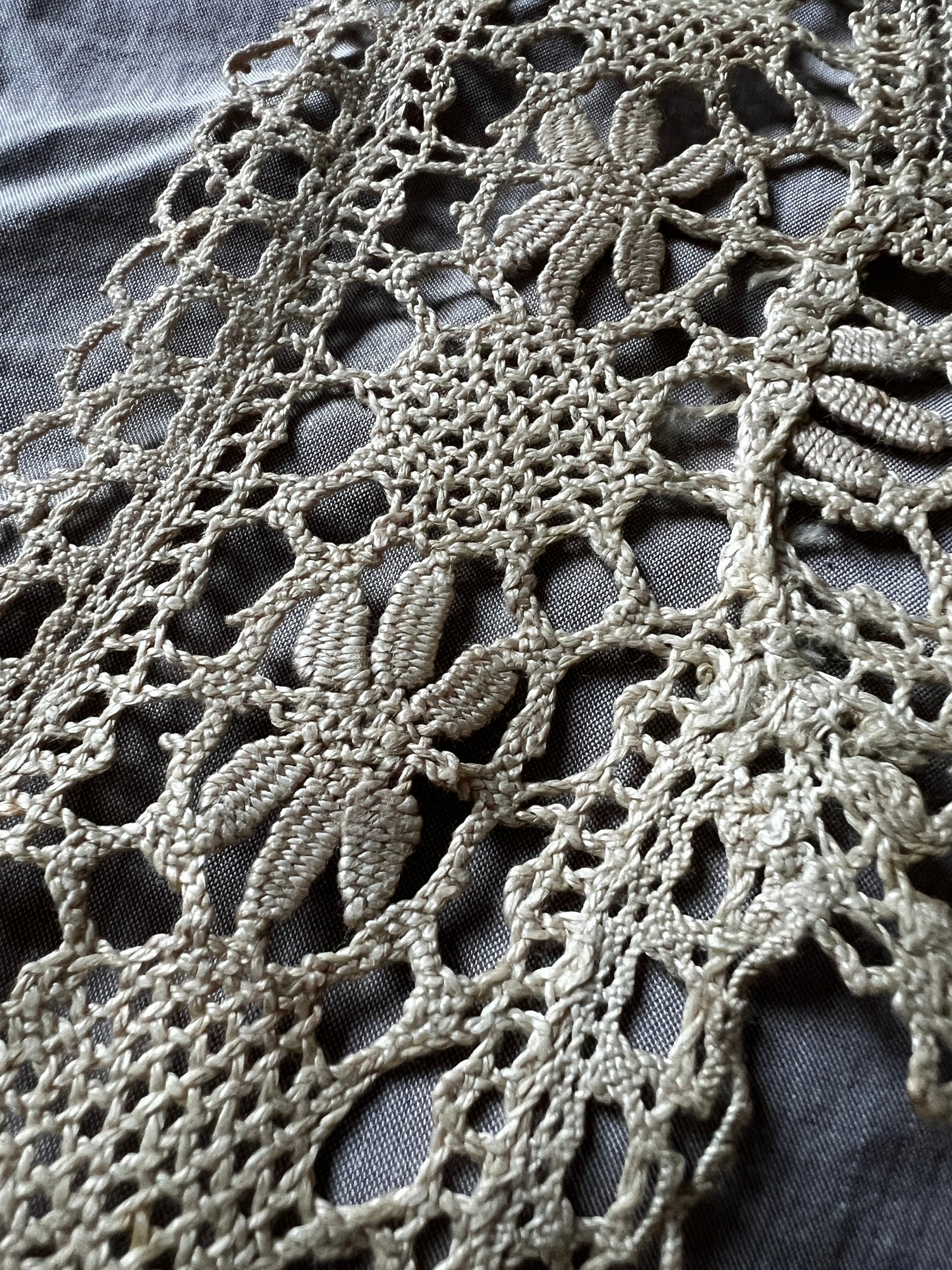 ★ボビンレースのミニカーテンセット