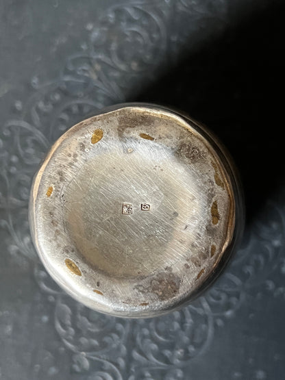 銀のゴブレット