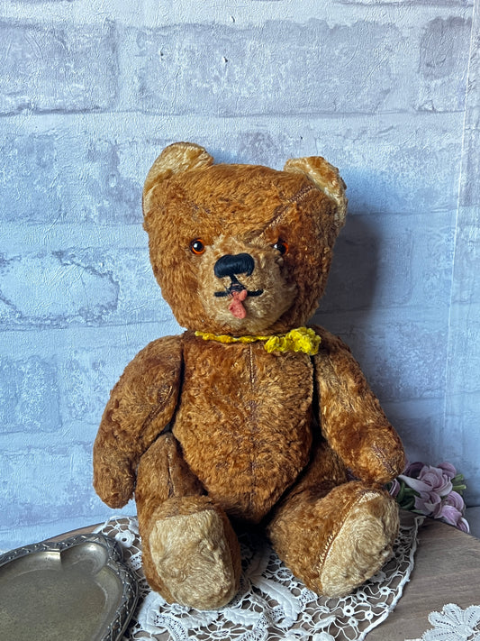 古いぬいぐるみ