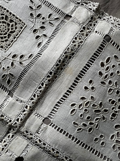 カットワーククロス