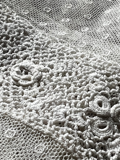 チュールとクロシェのドレスパーツ