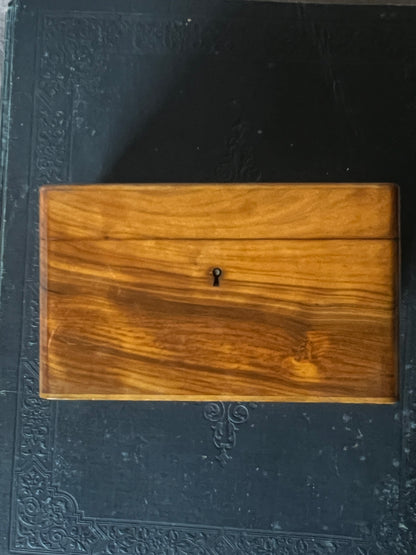 スミレとミモザのモシュリンヌ