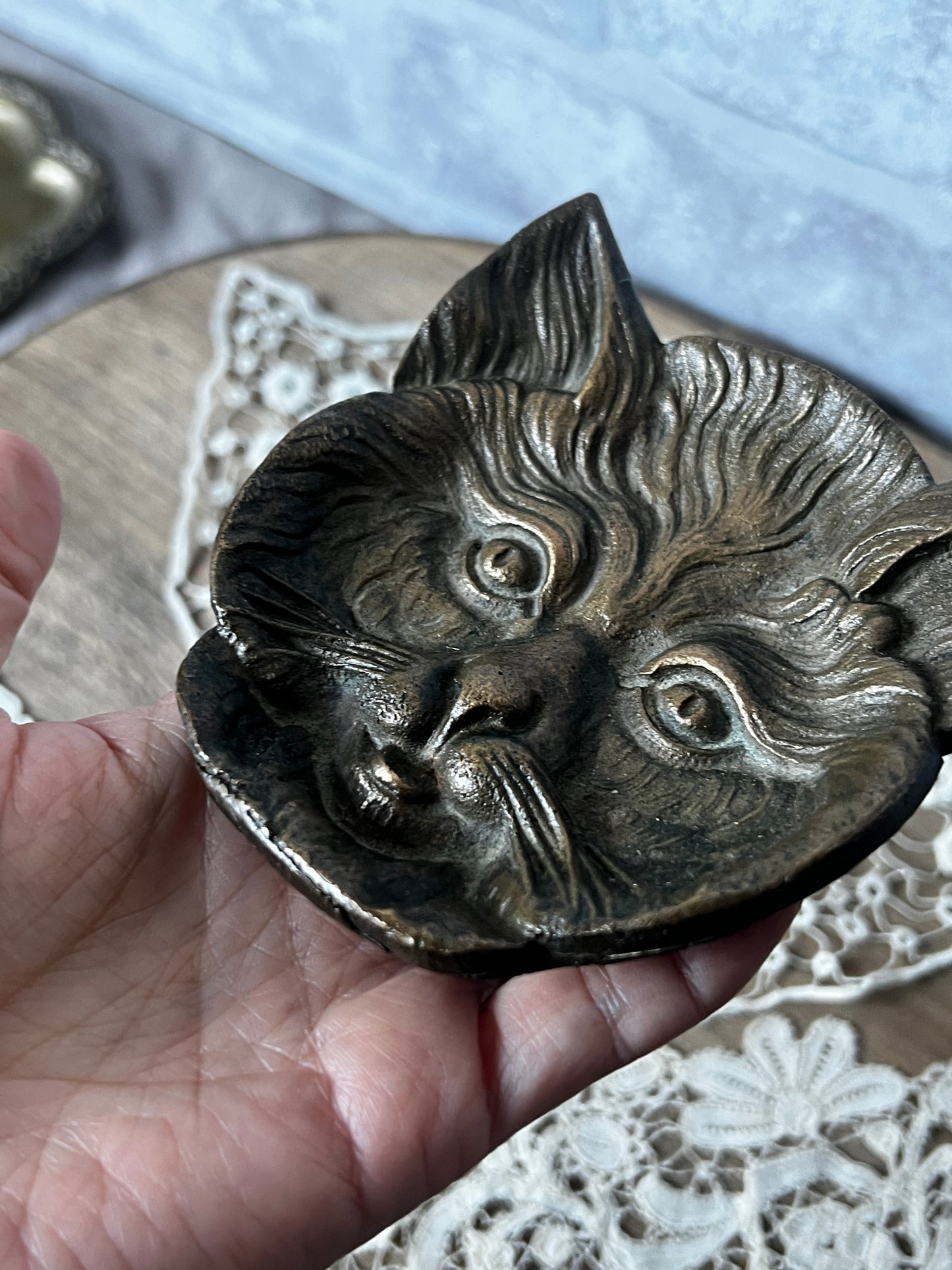 ★猫フェイスメタルトレイ