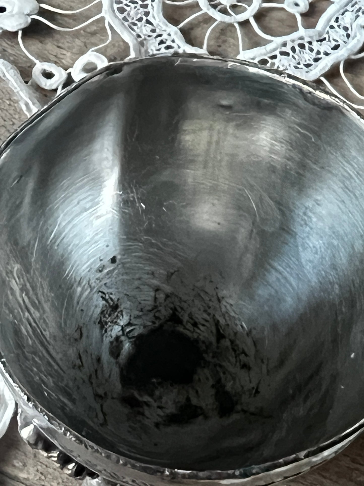 獣脚銀エッグスタンド