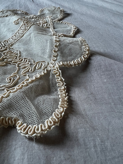 チュールレースクッションカバー