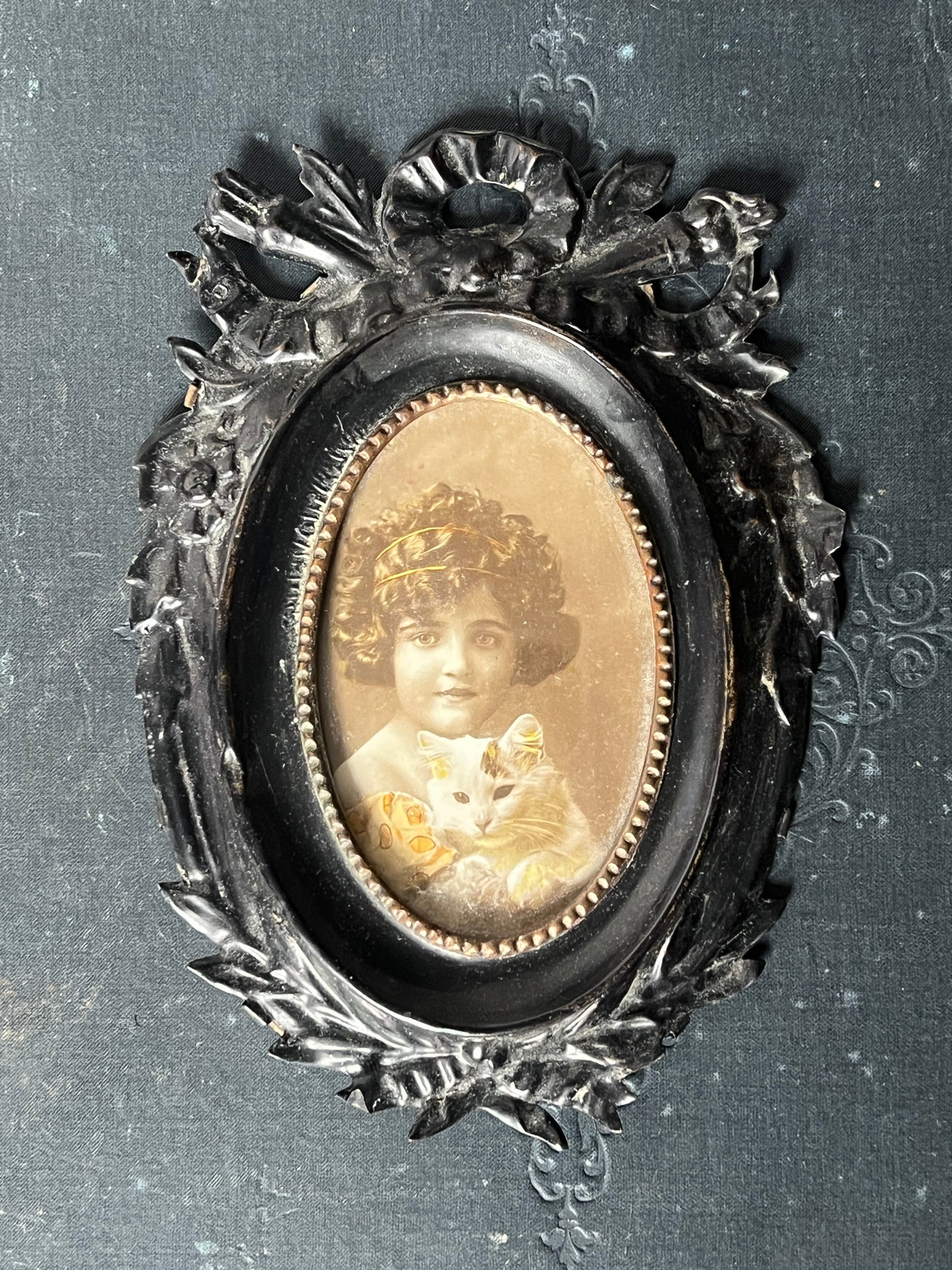 メタル製フレーム