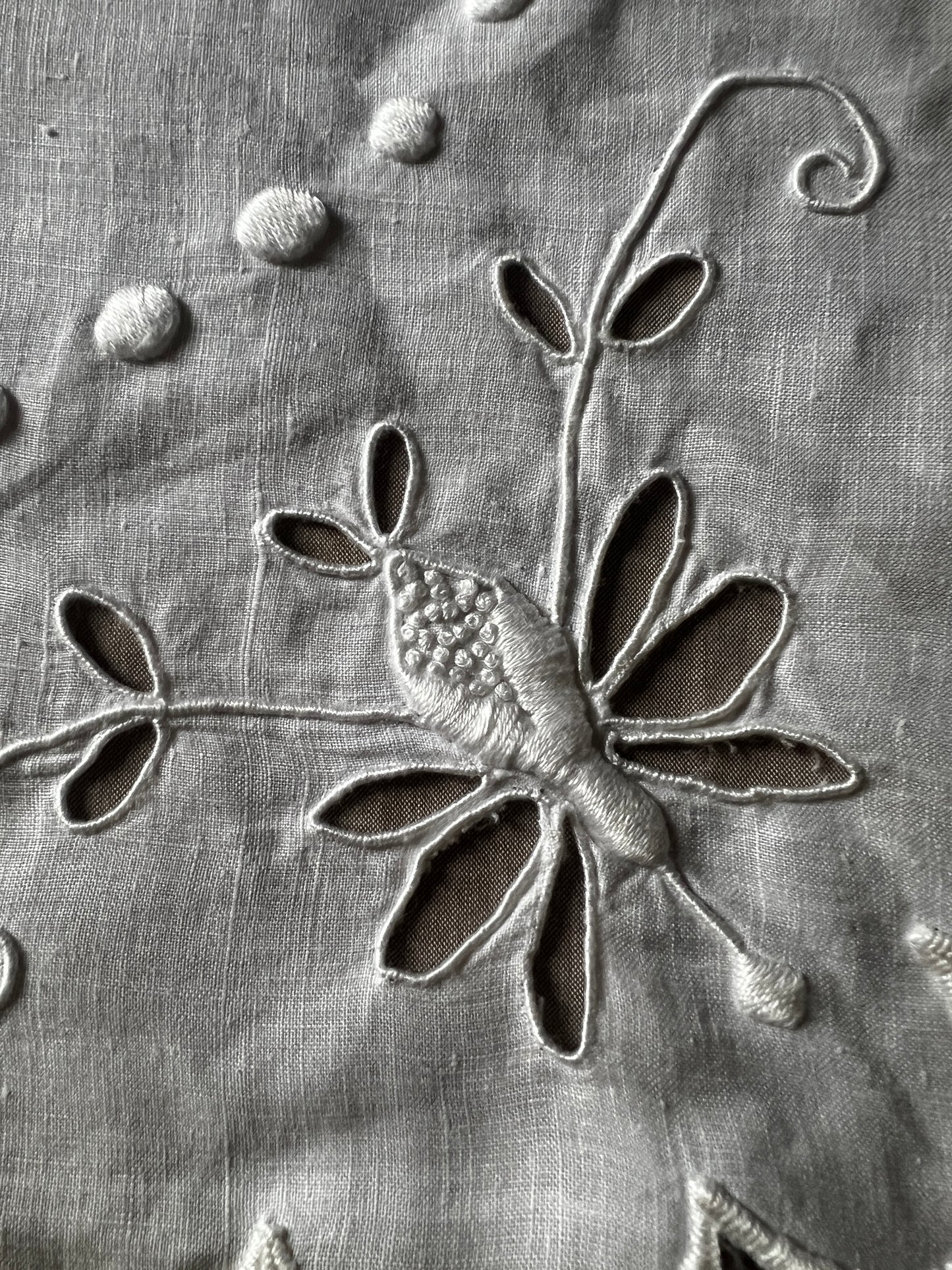 カットワーククロス