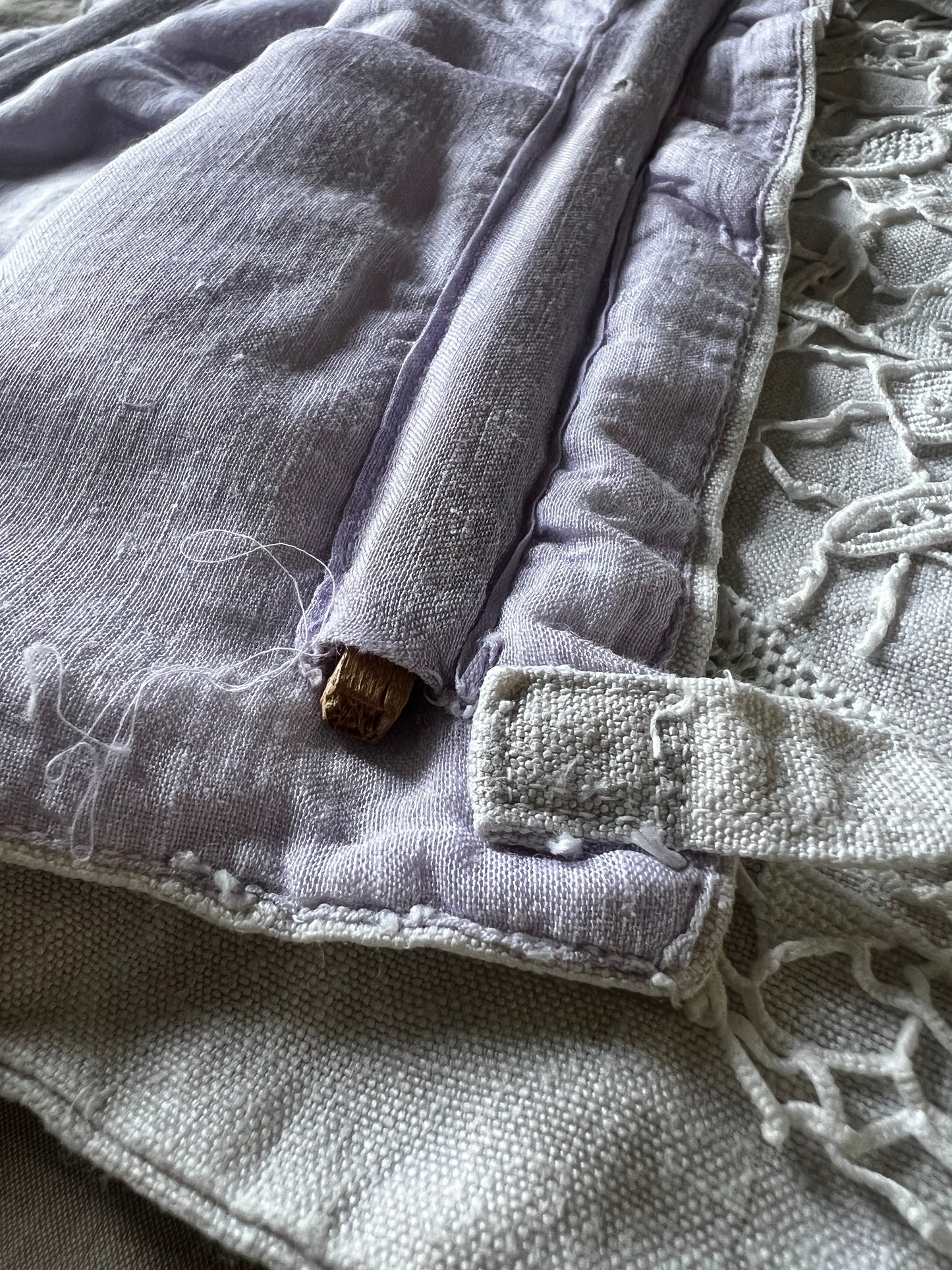 ニードルレースのリネンサック