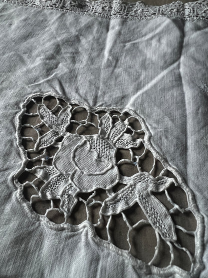 台形リネンクロス