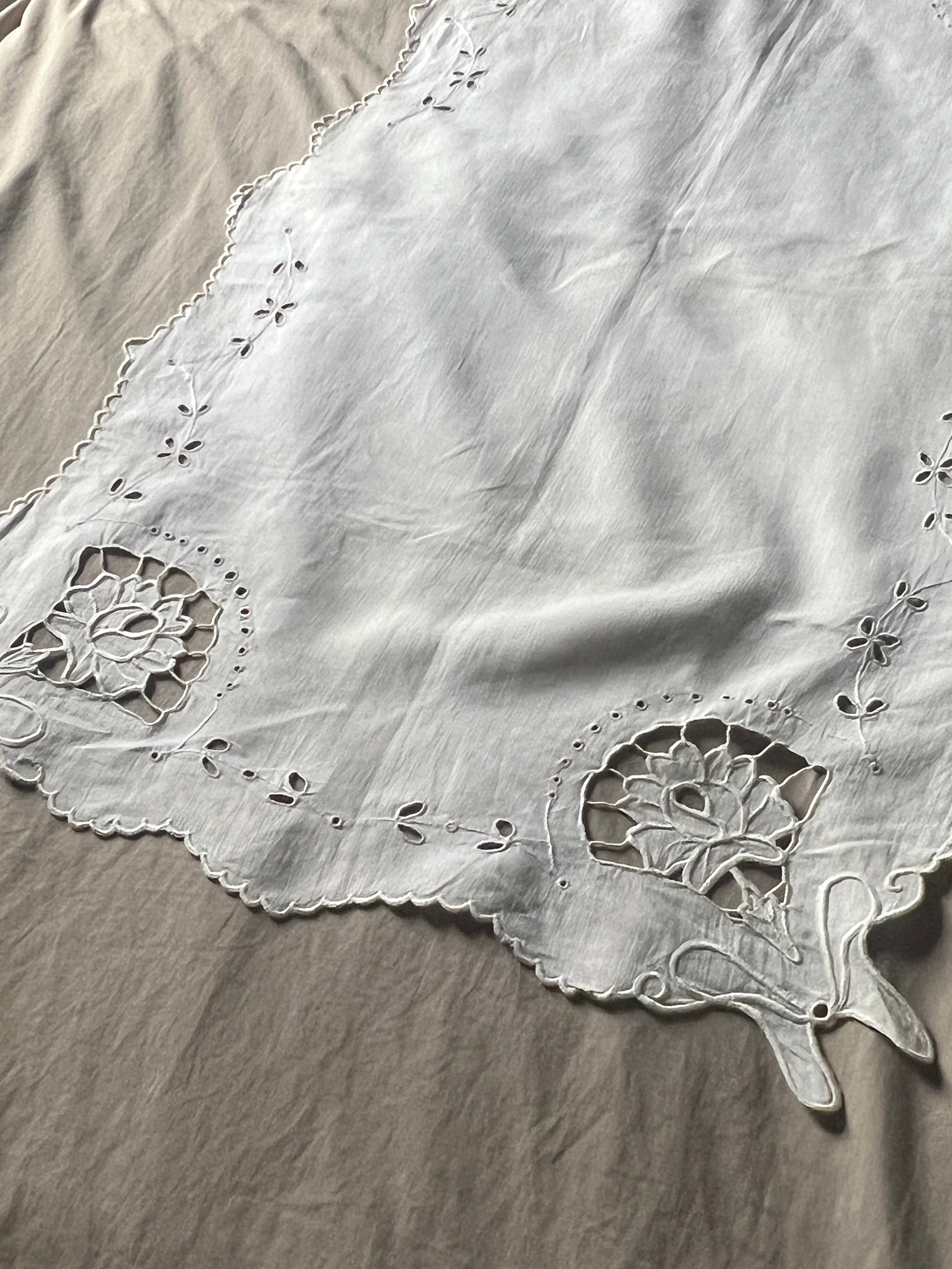 アンティークレース – France Antique 銀色アンティーク
