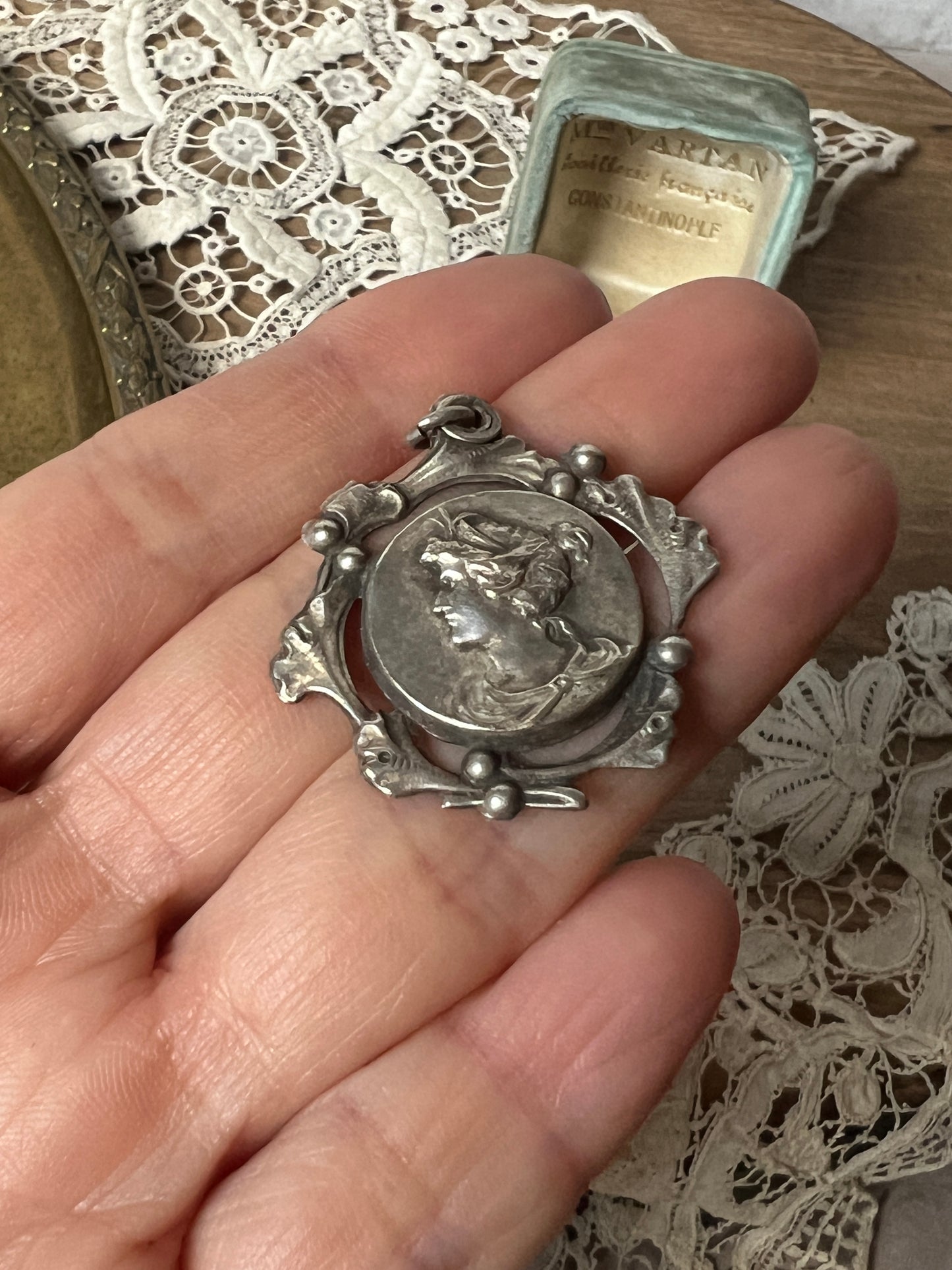 ★アンティークペンダントトップ