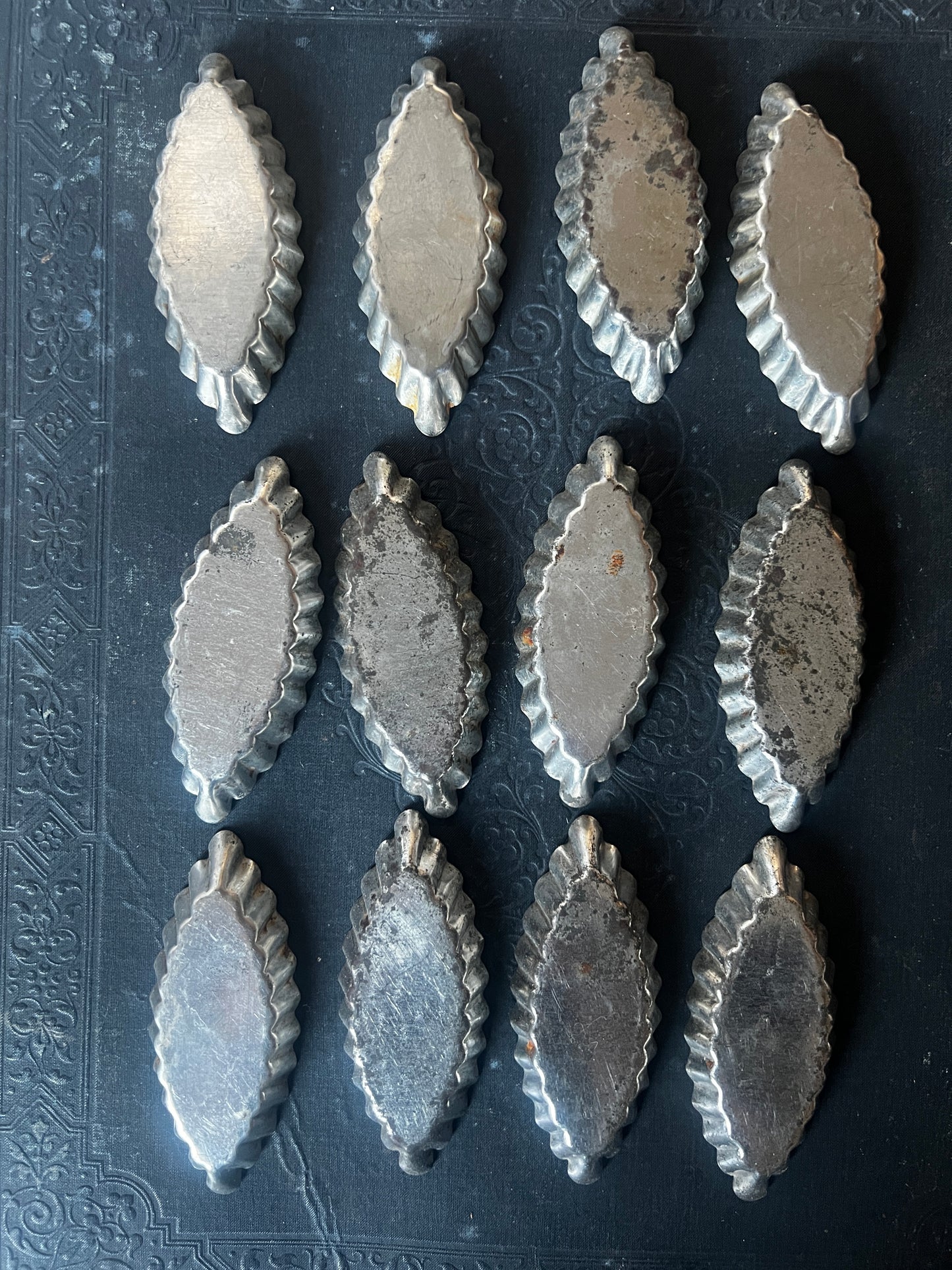 ミニモールドセット(木の葉型12個)