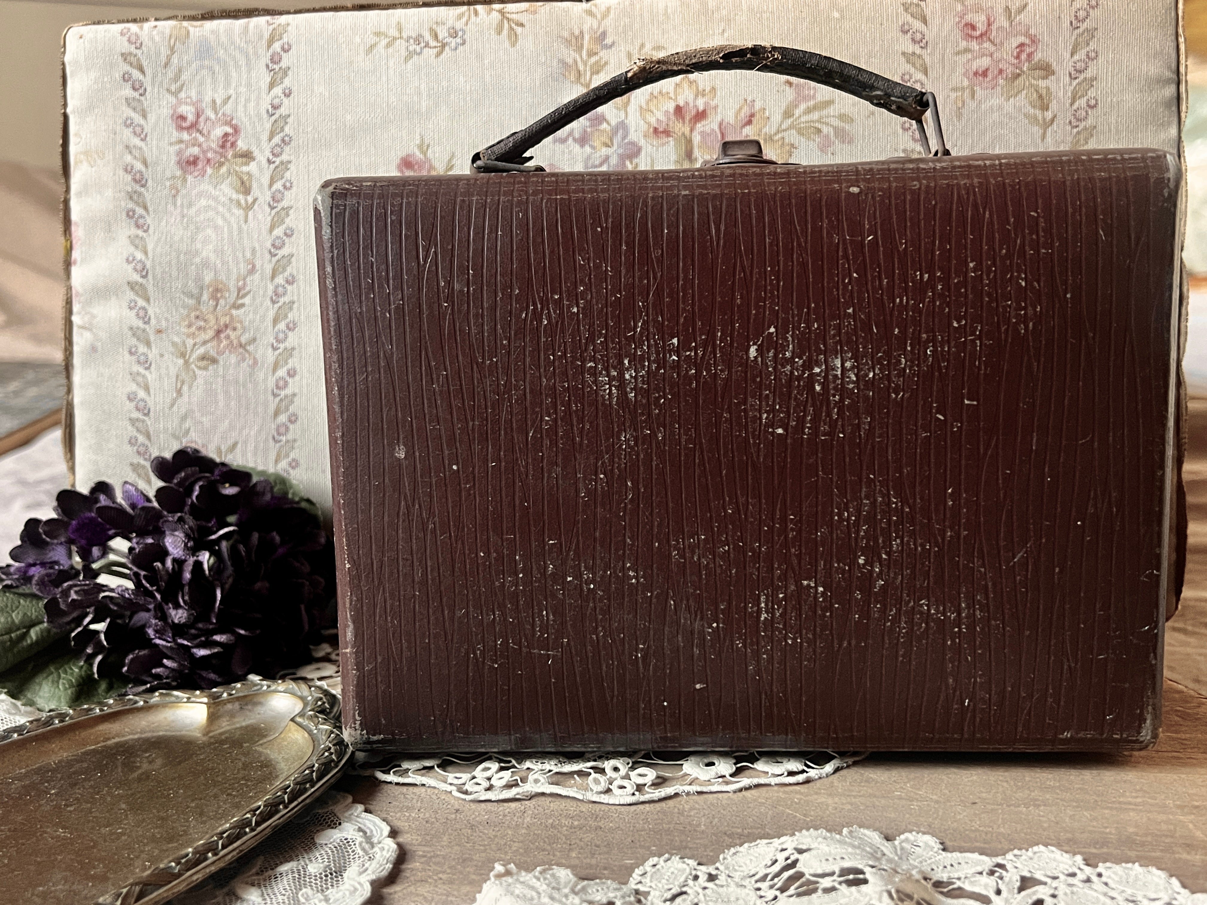 ☆カルトントランクと糸巻セット – France Antique 銀色アンティーク