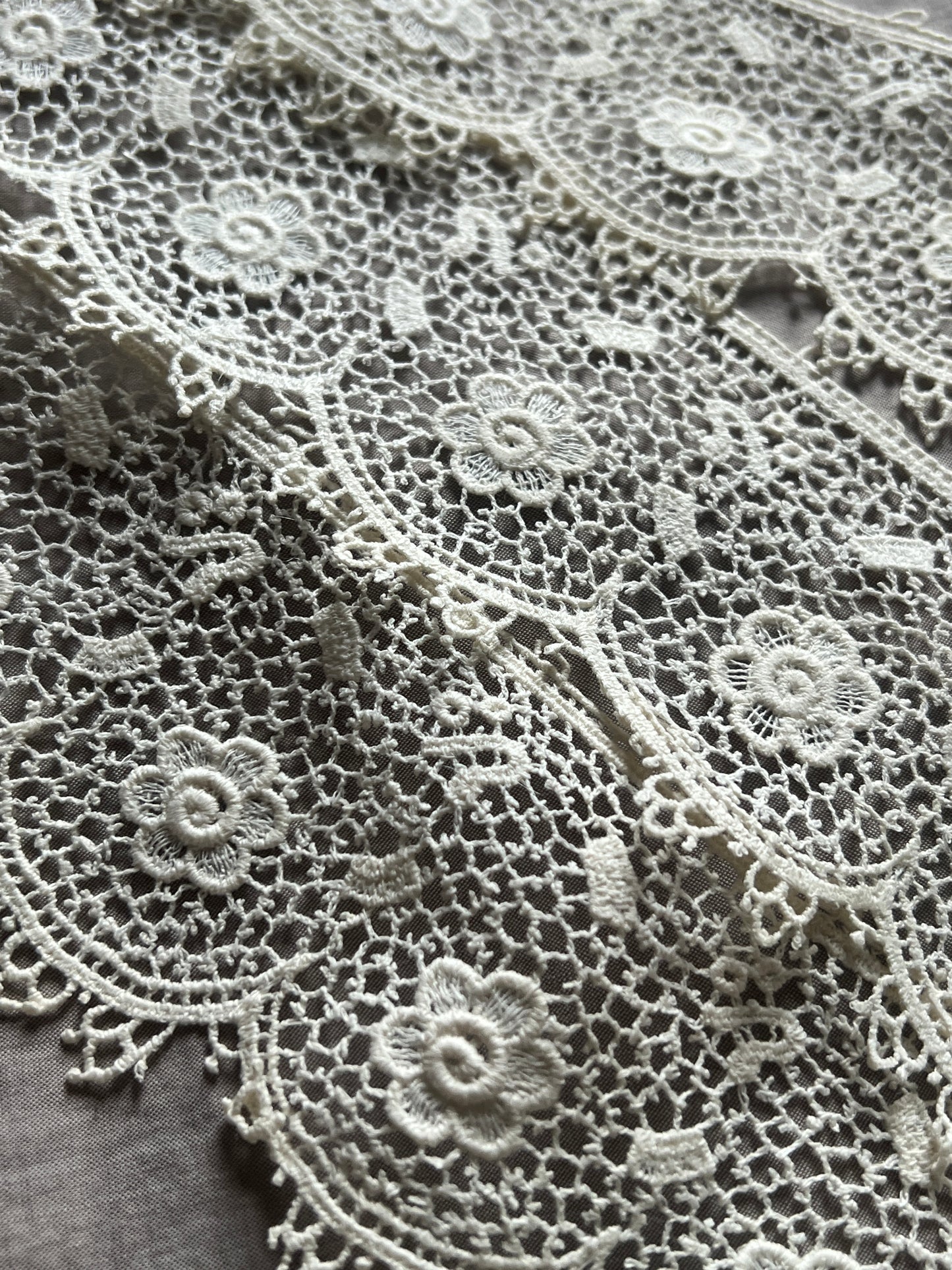 ギピュールレース