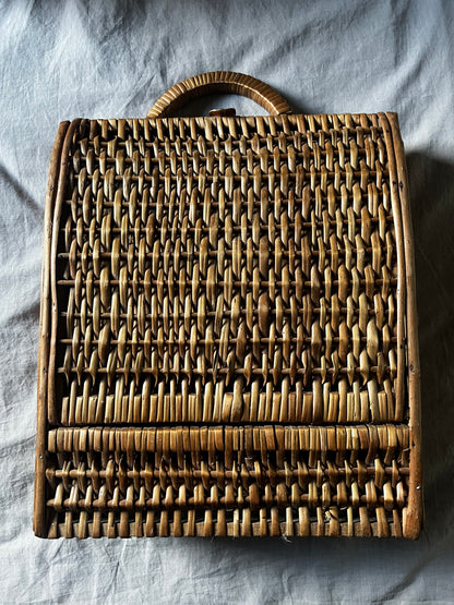 ★ボトル収納型パニエ