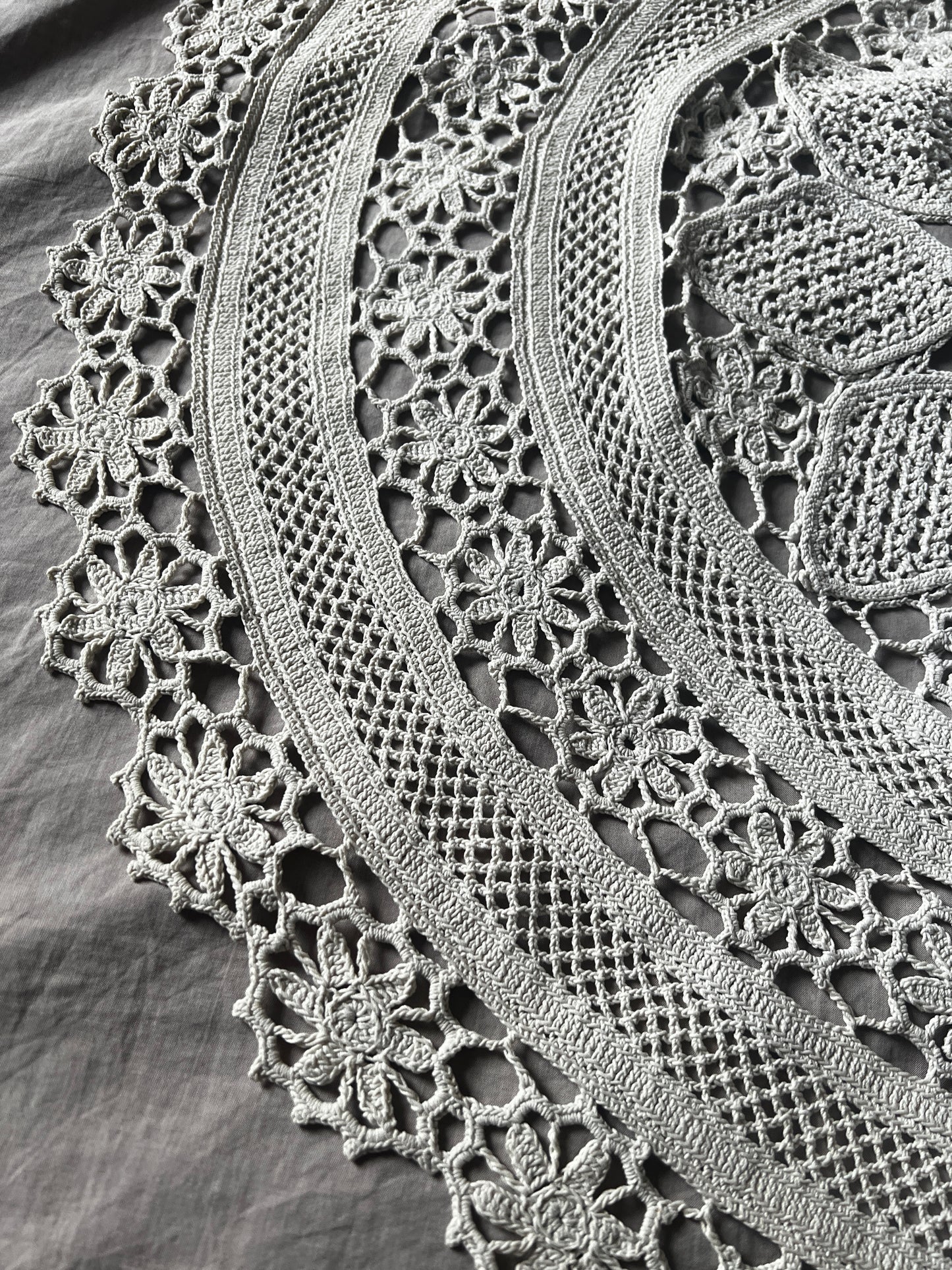 クロシェレースクロス