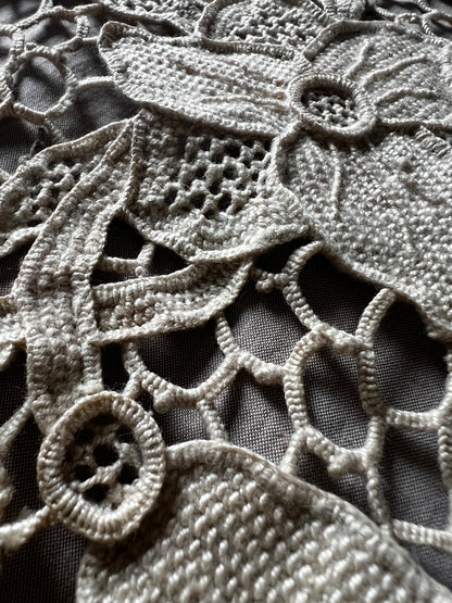 ★ニードルレース楕円クロス