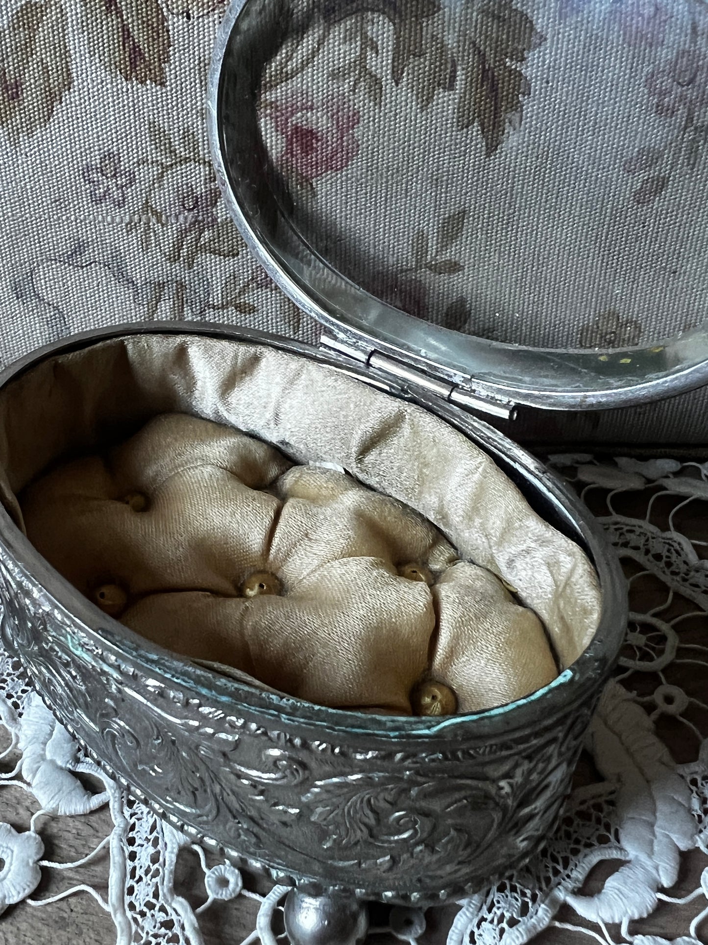 ★ガラス蓋ジュエリーボックス