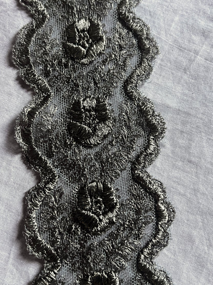 ★チュール刺繍レース