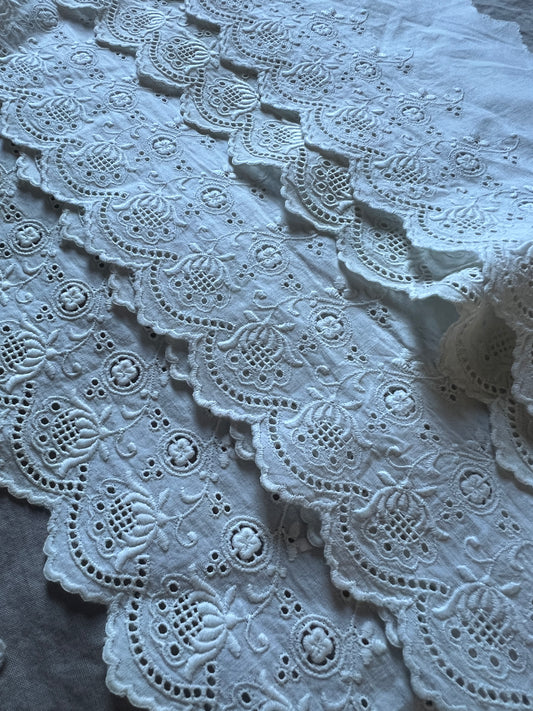 白刺繍トリムセット