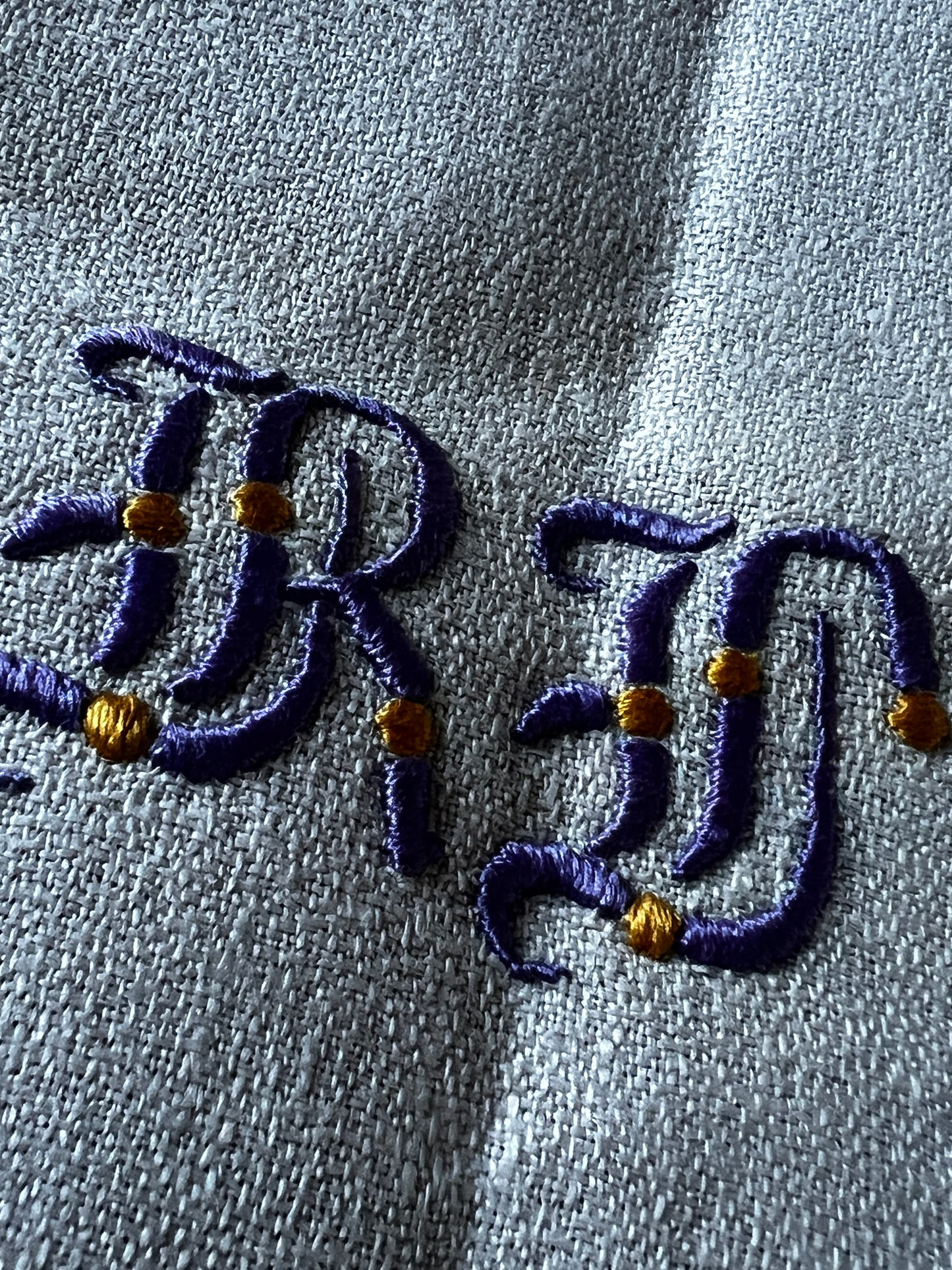 ★色刺繍クロス