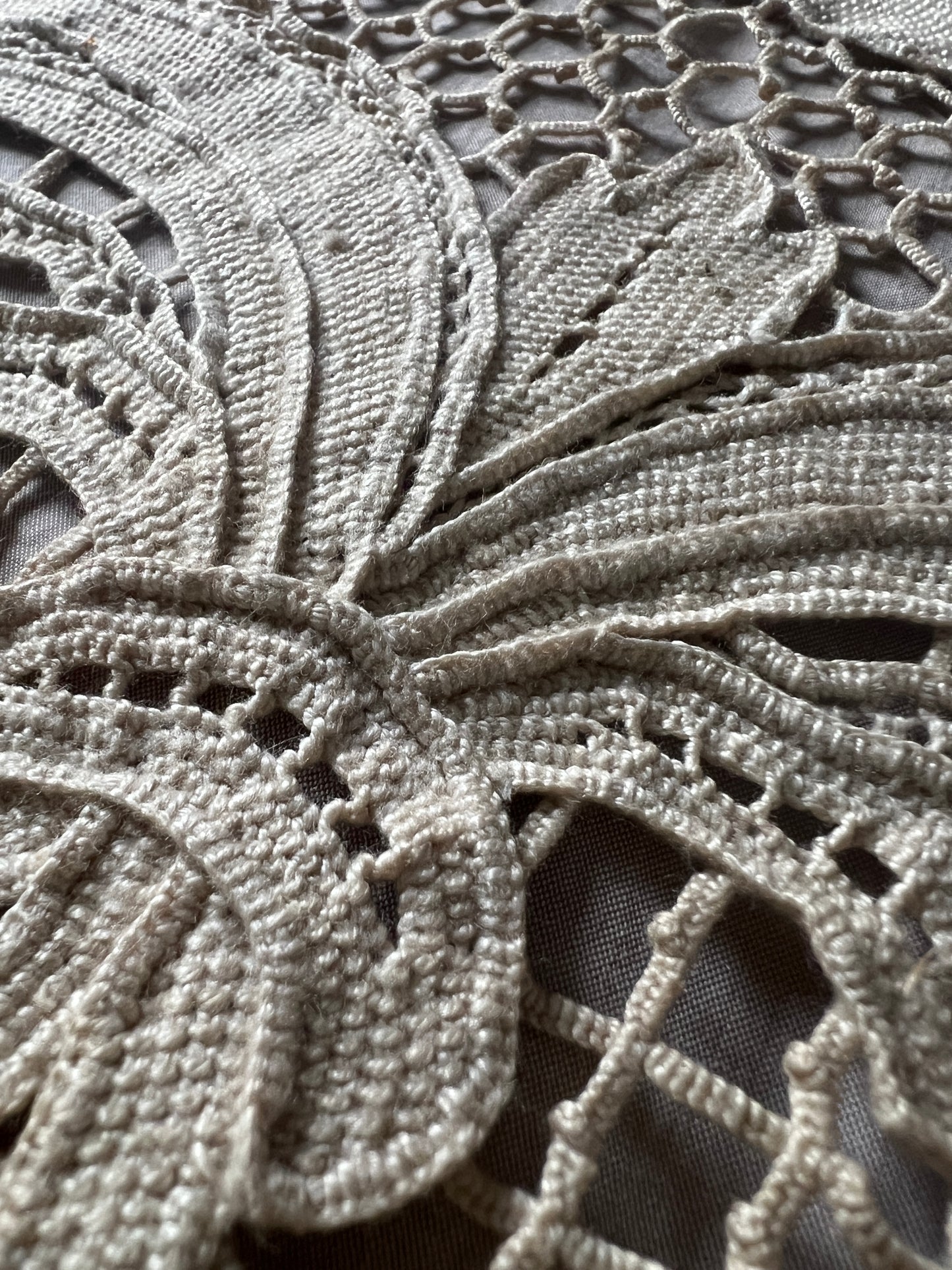 ★ニードルレース楕円クロス