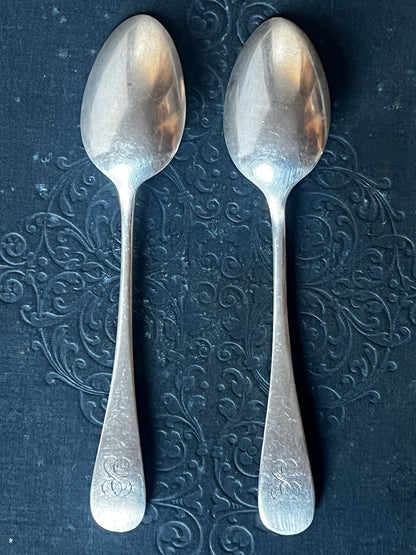 ★モノグラム入りカフェスプーンセット