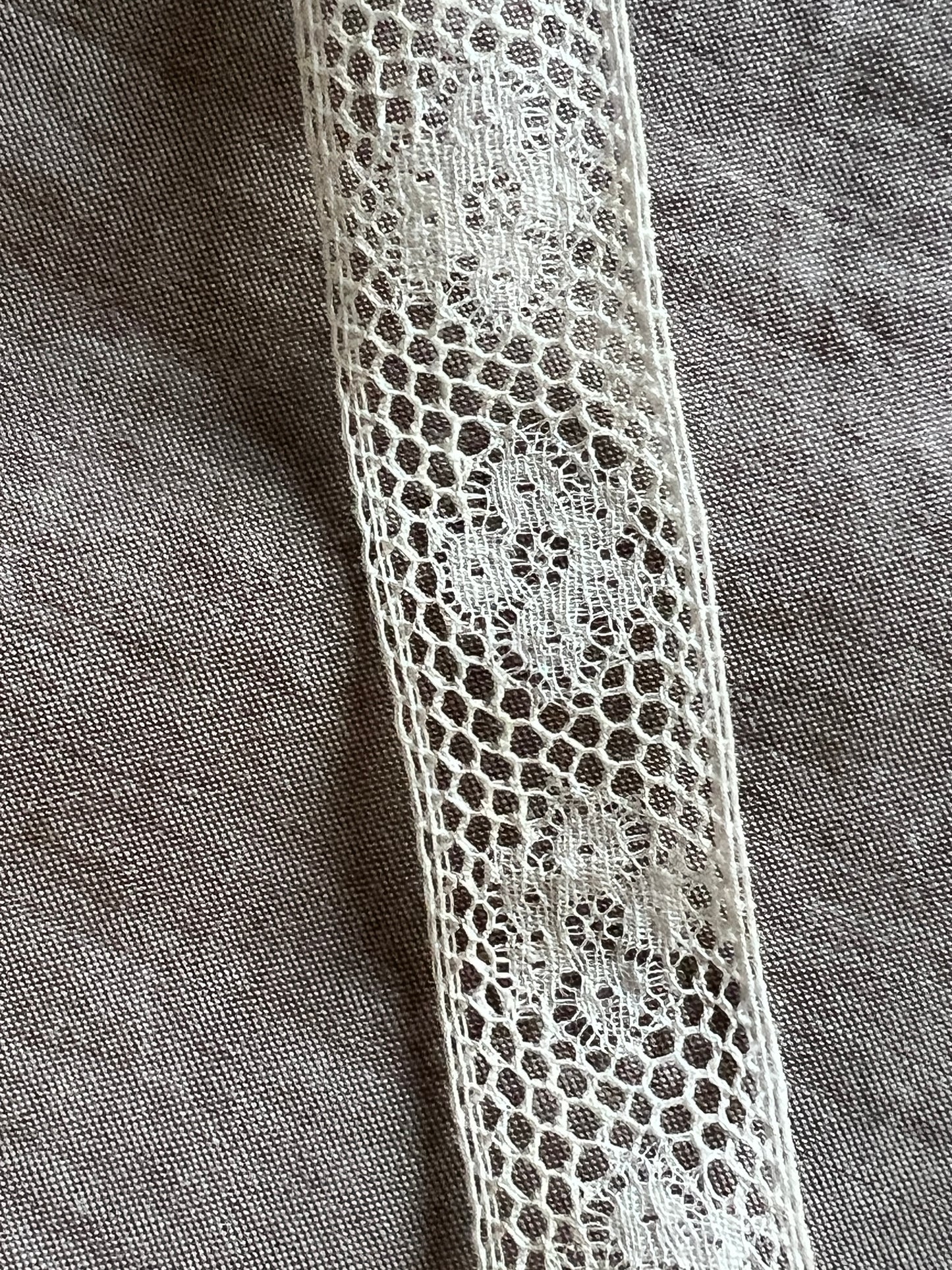 アンティークレース