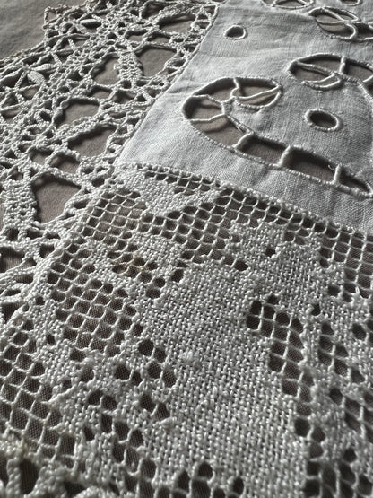 カットワーククロス