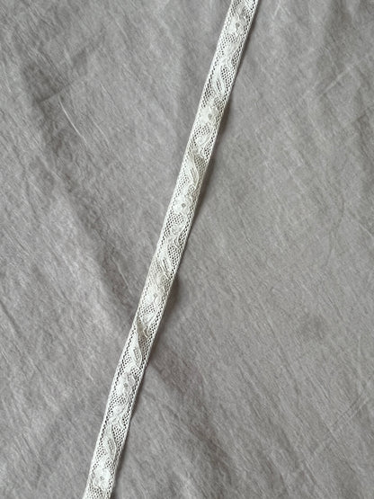 アンティークレース