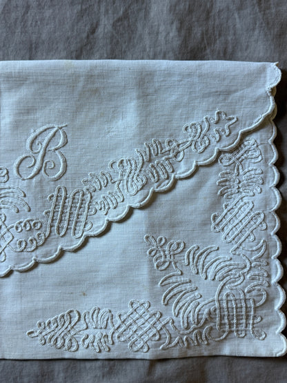 モノグラム刺繍ランジェリーサック
