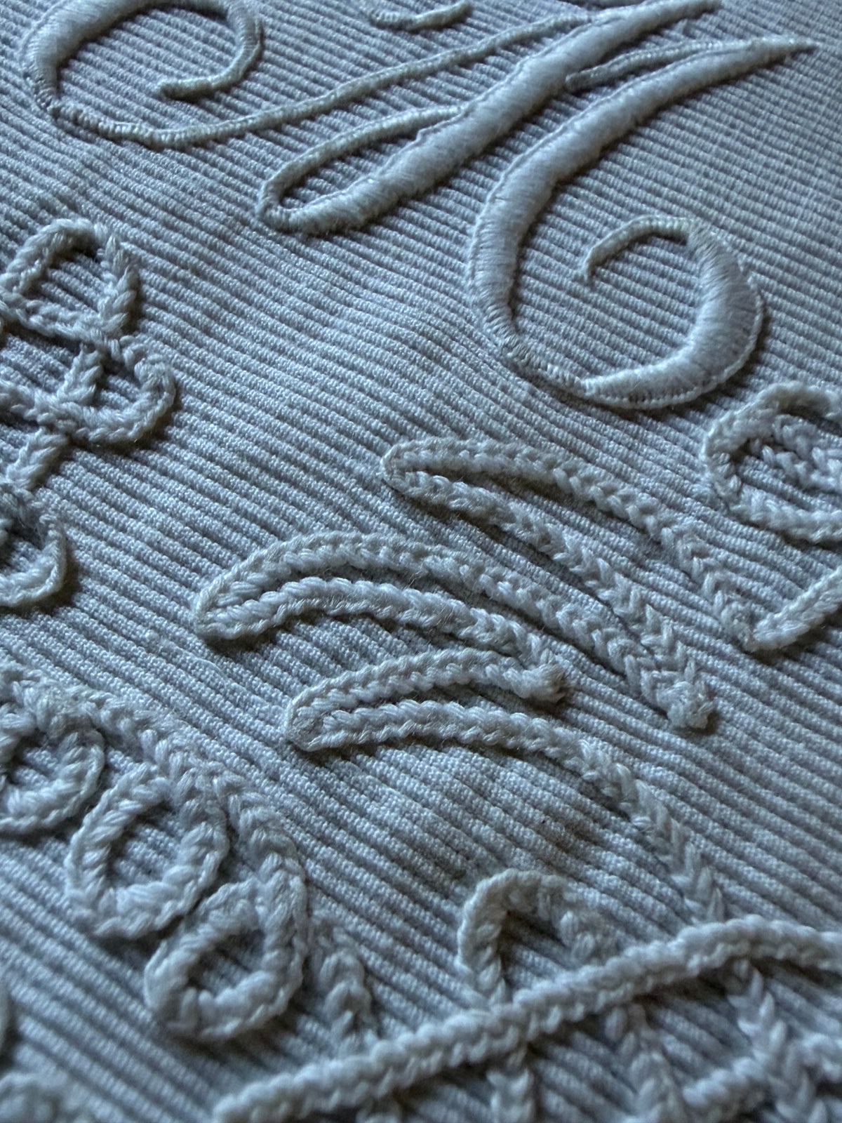 モノグラム刺繍ランジェリーサック